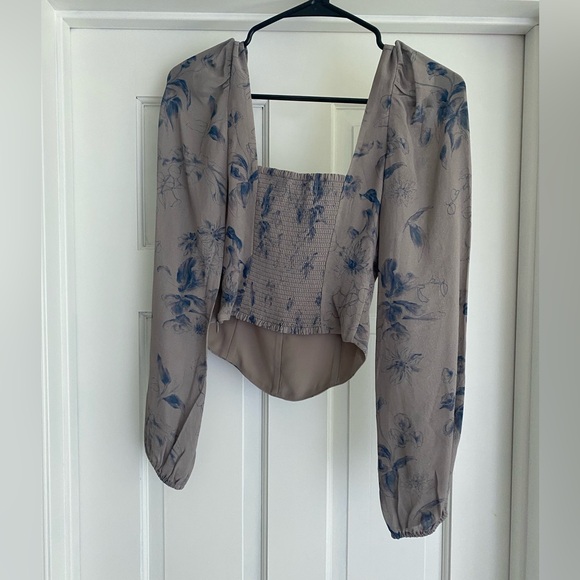 NWT Wilfred Aritzia Grace Top - Picture 5 of 5